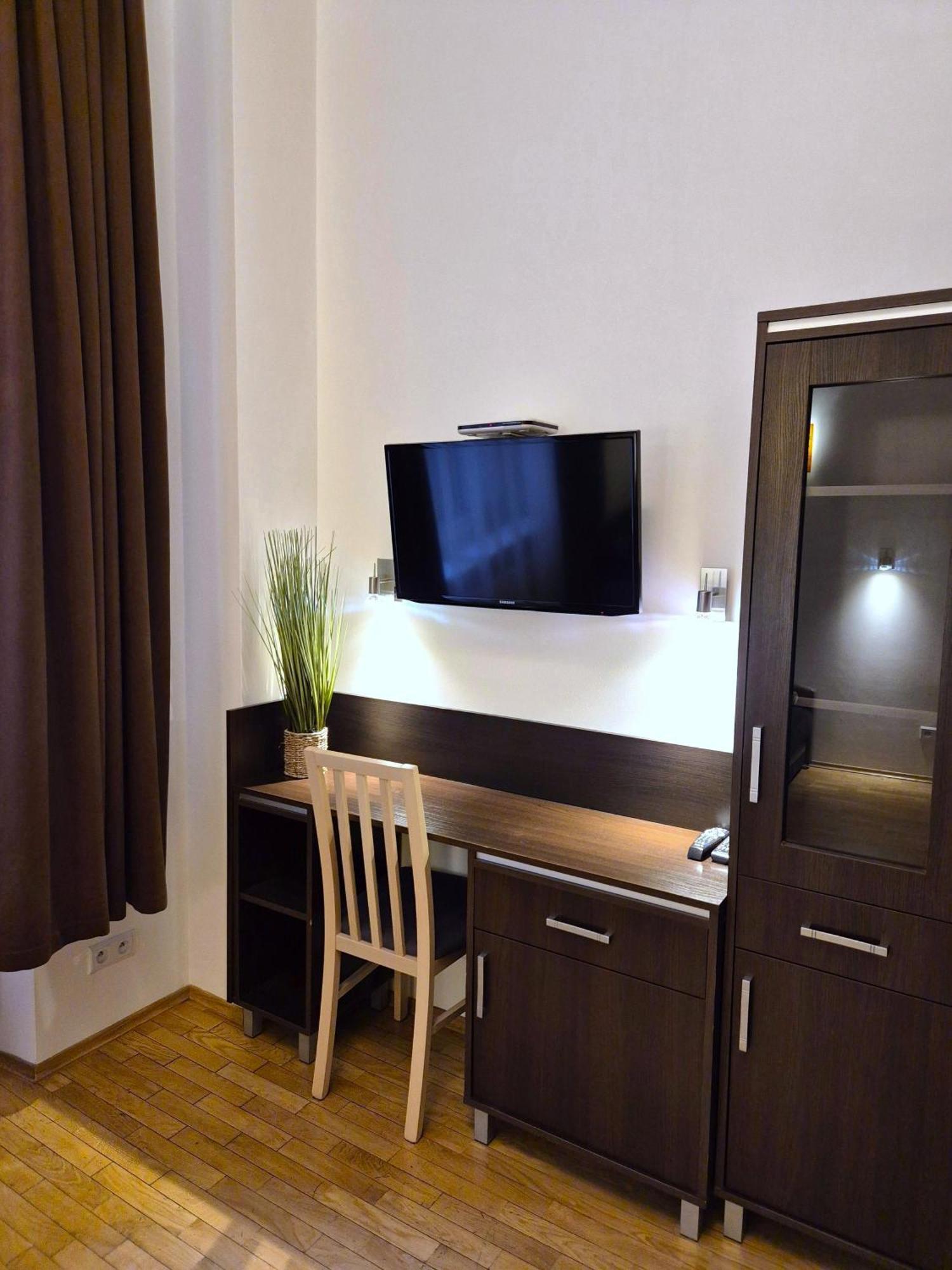 Safona - Pantheon Apartment